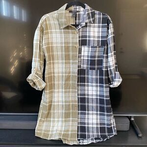 Forever 21 Plaid Button Down Long Sleeve Shirt, Size S
